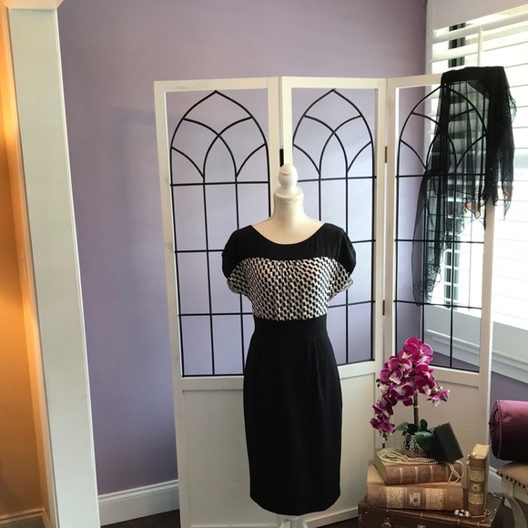 Woman’s Classy career styled dress. - Picture 8 of 8